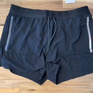 NIKE TECH PACK 2 in 1 RUNNING SHORTS